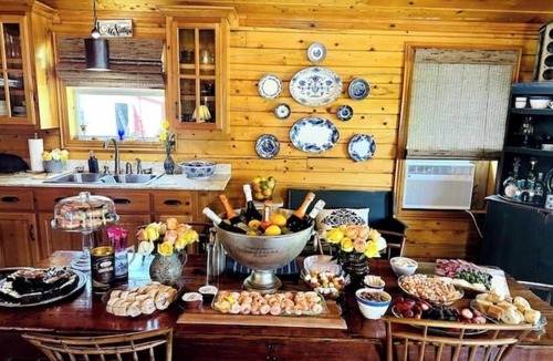 Lottie Cabin | Private Cabin Retreat with Lux Pool, Spa 4 acres Lush Landscape