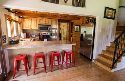 Steamboat Springs Cabin | Private Cabin in beautiful Downtown Steamboat! BEST LOCATION in OLD TOWN!