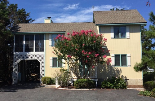 South Bethany House | Private Canalfront House, Dock, Deck, Fire Pit, Parking, 7th house to the Beach