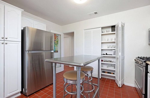 Mission Hills House | Private Canyon Home with Patio near Zoo & Beaches