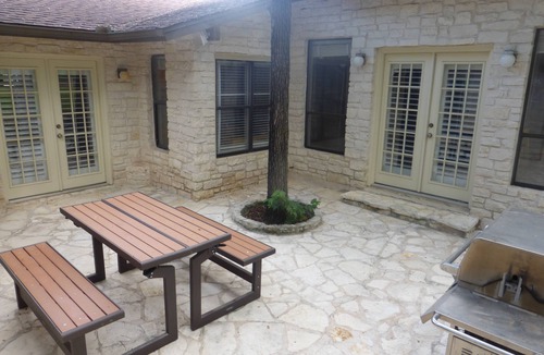 Austin House | Private Casita Close to Down Town -available SXSW 2026