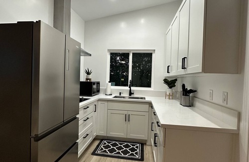 Lakeside House | Private Casita located near San Diego attractions with free onsite laundry