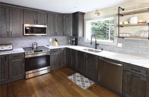 West Dover Ski Chalet | Private Chalet - 4 mins to Mt Snow