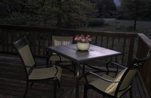 Mount Shasta Ski Chalet | Private Chalet with views and a Sauna