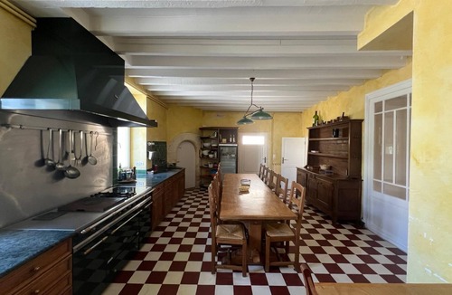 Medoc Other | Private Château with Lake, Vineyards, Forest & Multi-Sport Court!