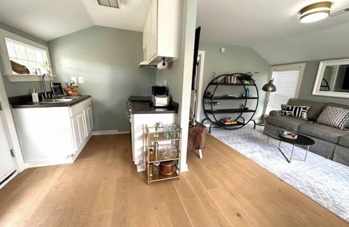 Charleston Cottage | Private Coastal Cottage on James Island