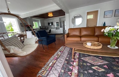 Portsmouth House | Private Coastal Waterfront Summer Resort Home