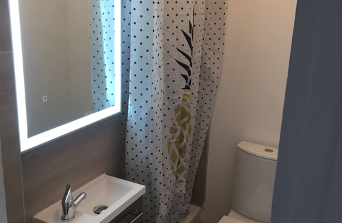 Melun Apartment | Private cocooning corner 4 min walk from the station