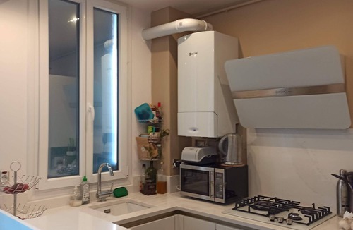 Champigny-sur-Marne Apartment | Private comfort, tranquility, and a vacation getaway.