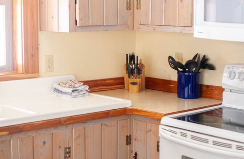 Pray Cabin | Private, Comfortable Cabin Set Near A Charming Creek.