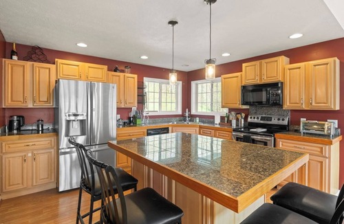 Conesus House | Private Conesus Retreat | Lake Views | Fire Pit