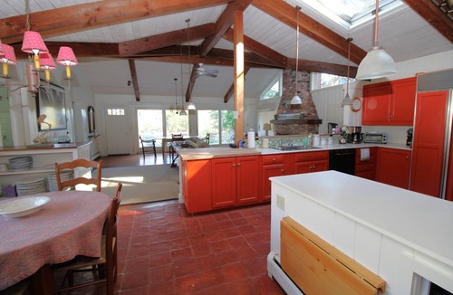 Truro Cottage | Private Cottage Compound On Ryders Pond with Pristine Yard (2215)