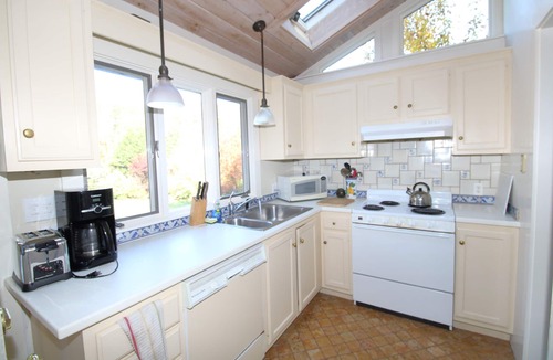 Truro Cottage | Private Cottage Compound On Ryders Pond with Pristine Yard (2215)