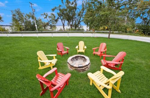 Ramara House | PRIVATE COTTAGE GETAWAY On LAKE SIMCOE