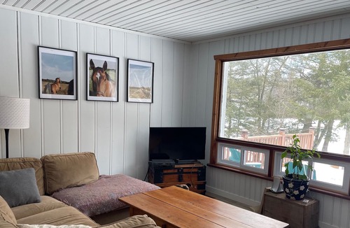 Frontenac Cottage | Private Cottage on a Quiet Lake