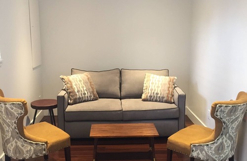 Fairmount Park Cottage | Private cottage with beautiful view, dedicated parking