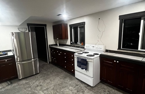 Colborne Apartment | Private Country Bachelor pad