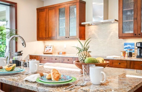 Keauhou House | Private Covered Lanai & Pool | Central AC | Golf Fairway Views