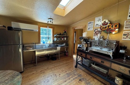 Yacolt Cabin | Private Cozy Aframe Sunset Cabin 2 @ Pull Caffe wood roasted coffee and bakerynn