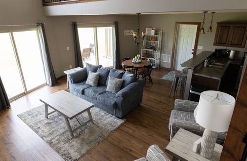 Spirit Lake Cabin | Private, Cozy Cabin at Bridges Bay