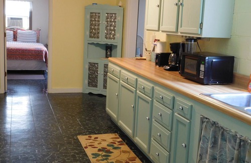 Lindside Cottage | Private, Cozy Cottage Nestled On Peter's Mountain.