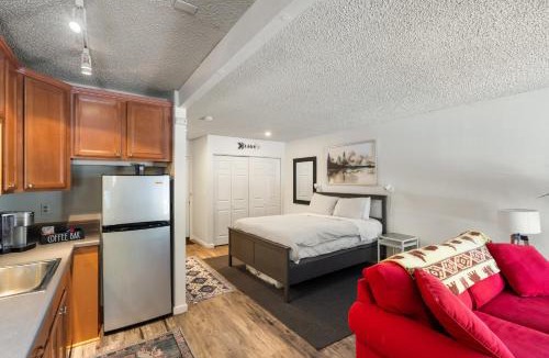 Kings Beach Apartment | Private/Cozy Kings Beach Retreat
