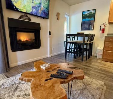 Kings Beach Apartment | Private/Cozy Kings Beach Retreat