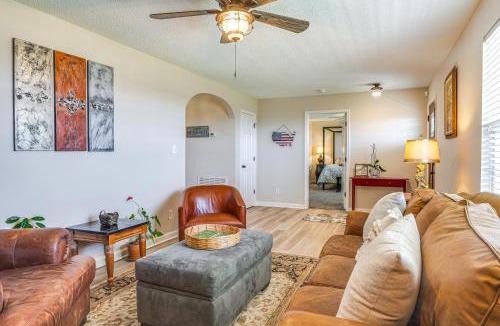 Kedron House | Private Deck! Country Home 20 Mi to Franklin