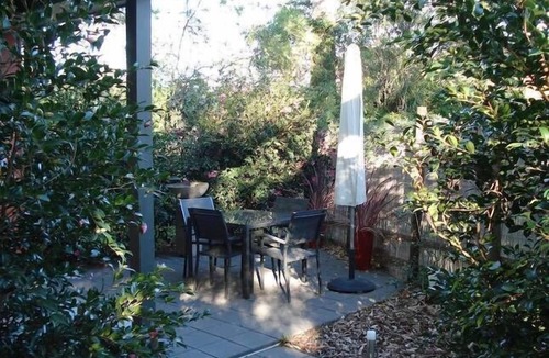 Huskisson Villa | Private Deluxe Garden Studio for couples.