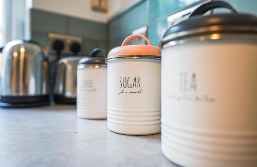 Heath House | Private, Detached Annex with On-Street Parking