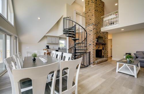 Colington Harbour House | Private Dock and Beach Access Outer Banks Area Home