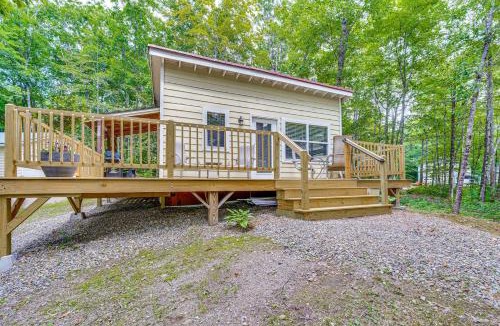 Augusta House | Private Dock & Deck: Tranquil Dam Pond Cottage!