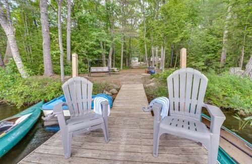 Augusta House | Private Dock & Deck: Tranquil Dam Pond Cottage!