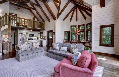 Glenville Cabin | Private Dock. Hot Tub Under the Stars. | Sparkling Waters Lakefront Retreat