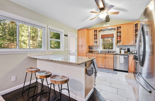 Buford House | Private dock, lake access and pet friendly