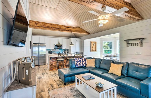 Darien Cottage | Private Dock + Porch: Riverfront Darien Cottage