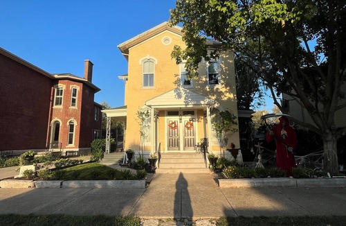 Dayton Apartment | Private Downtown Luxury Penthouse 2 Bedroom