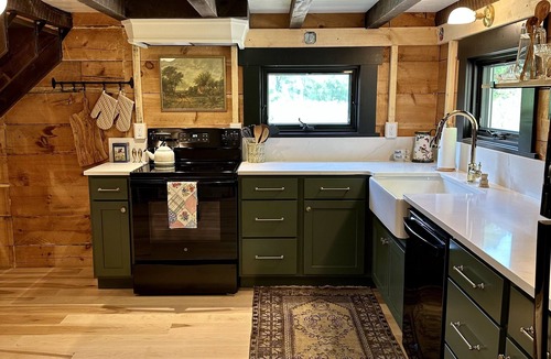 Ferryville Cabin | Private Driftless Cabin w/Hot Tub, Fireplace & Creekside Views