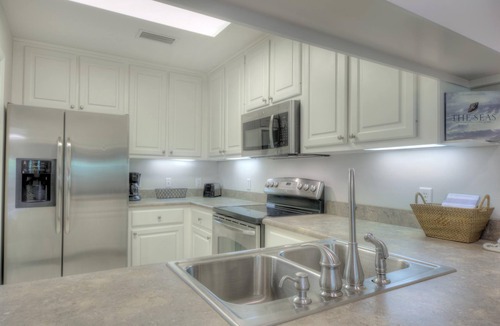 Demere Park Condo | Private Elevator 5 Balconies Pool St. Simons Rental