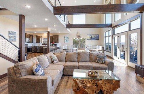 Table Rock House | Private Elevator, Hot Tub, Lake View, Theatre Room