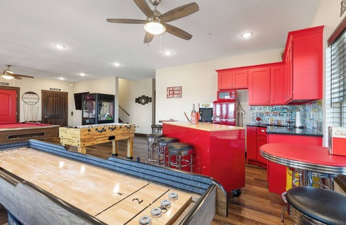 Table Rock House | Private Elevator, Hot Tub, Lake View, Theatre Room