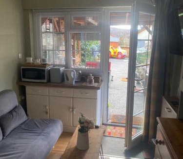 Llanfair-Dyffryn-Clwyd House | Private en-suite RUTHIN