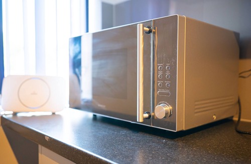 St Helens House | Private Ensuite Room Shared Kitchen St Helen D1