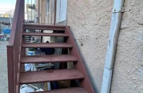 Sea Gate Apartment | Private entrance studio with bathroom