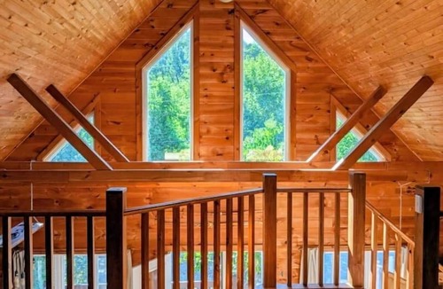 Wakefield House | Private Escape For 2 at L'Auberge des Collines, Wakefield QC