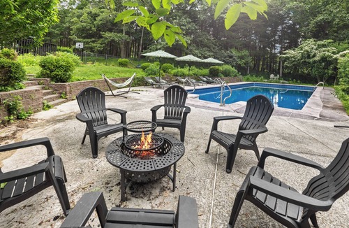 Chester Villa | Private Estate 9BR w/Pool, Hot Tub & Scenic Views!