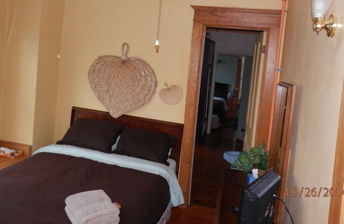 Milford Apartment | Private floor 2, queen studio, kitchenette, all private, Balcony +Grill 2+2 max