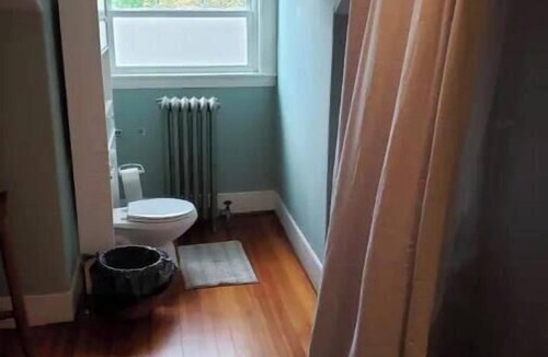 Belmont House | Private Floor w Private Entry/Bath. Near Harvard