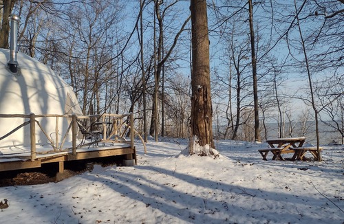 West Elgin Cabin | private Forest dome overlooking Lake Erie