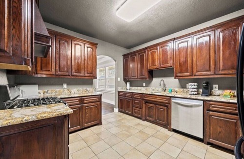 Fairmount House | Private Fort Worth Getaway Near Botanic Garden!